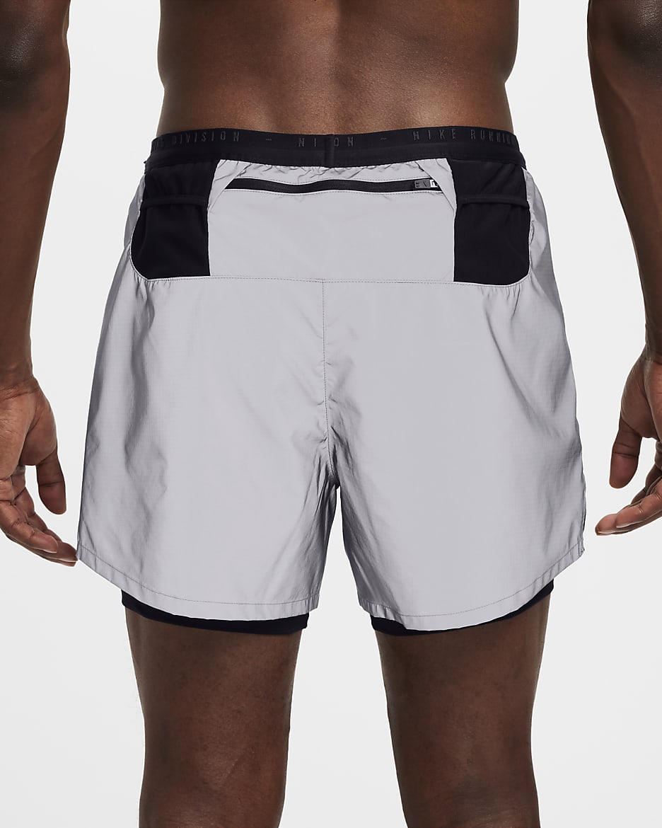 Nike Running Division Men s 4 Dri FIT ADV Reflective 2 in 1 Running Shorts. Nike